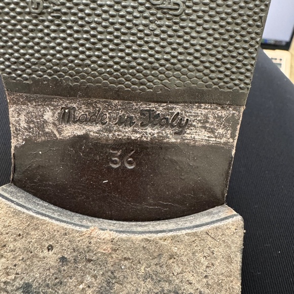 Golden Goose charily with studs - Picture 7 of 15